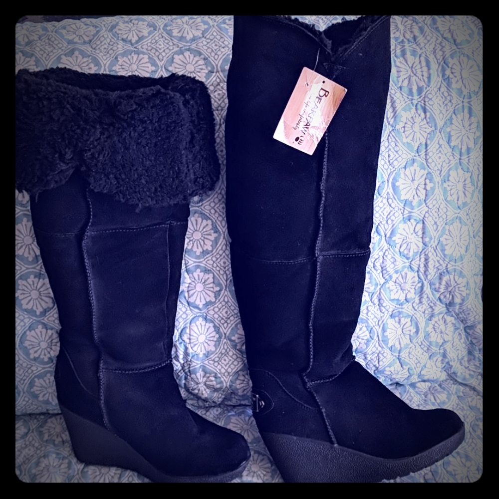 FINAL! NWT Comfortable BearPaw Women's Wedge Boots